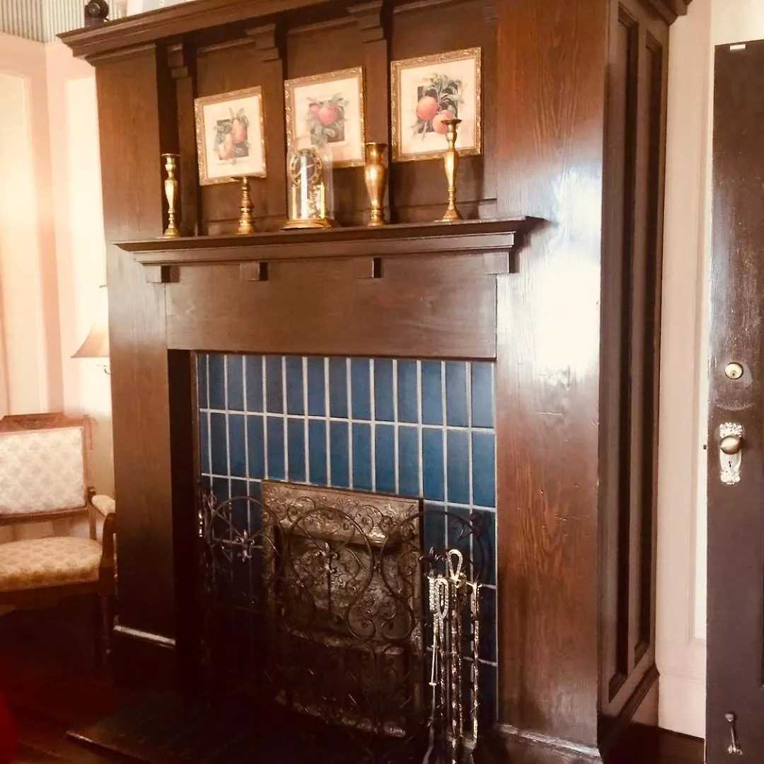 Beaconsfield Bed And Breakfast - Victoria 5*,