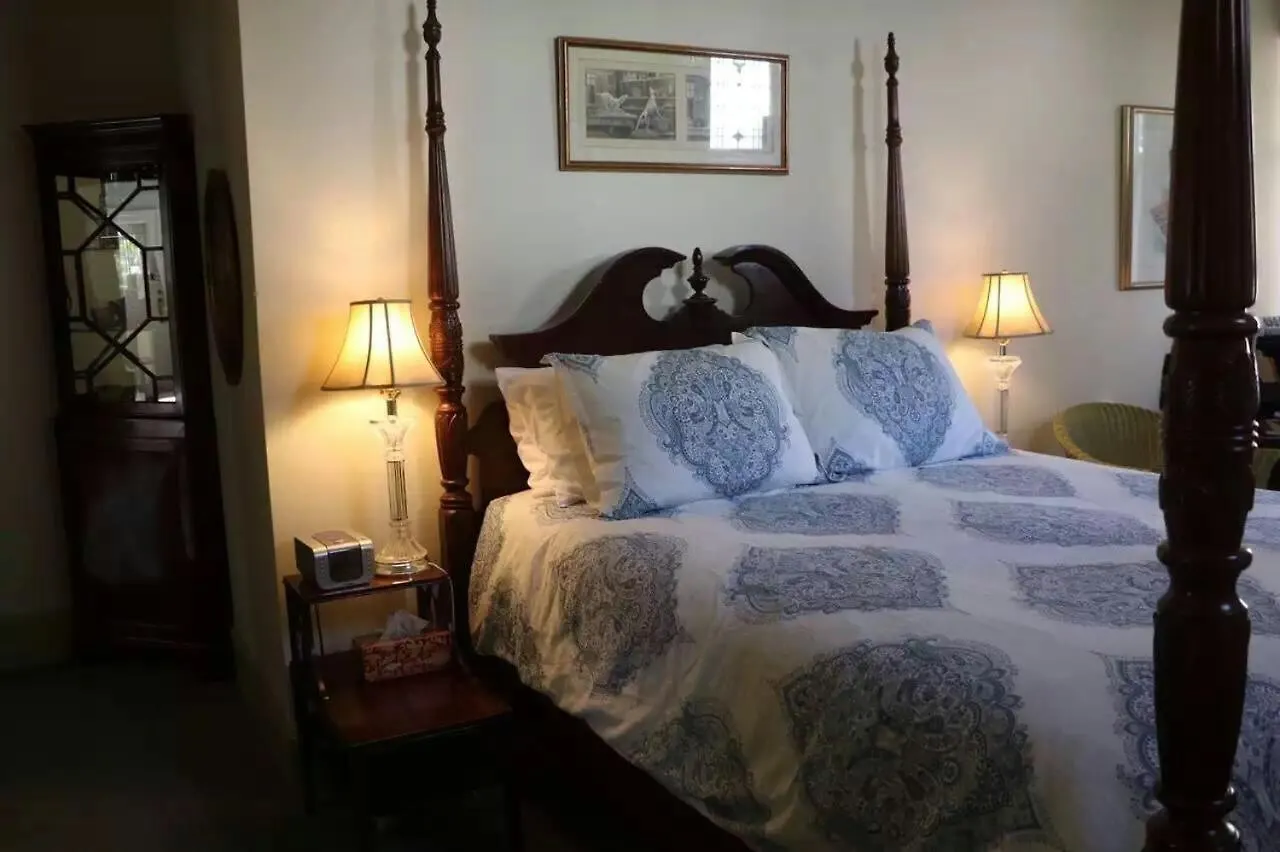***** Bed & Breakfast Beaconsfield Bed And Breakfast - Victoria Canada