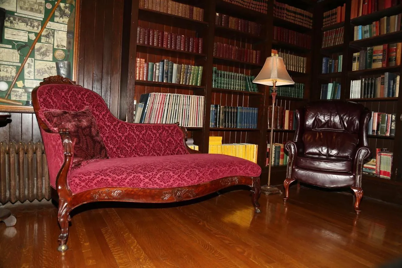 Beaconsfield Bed And Breakfast - Victoria