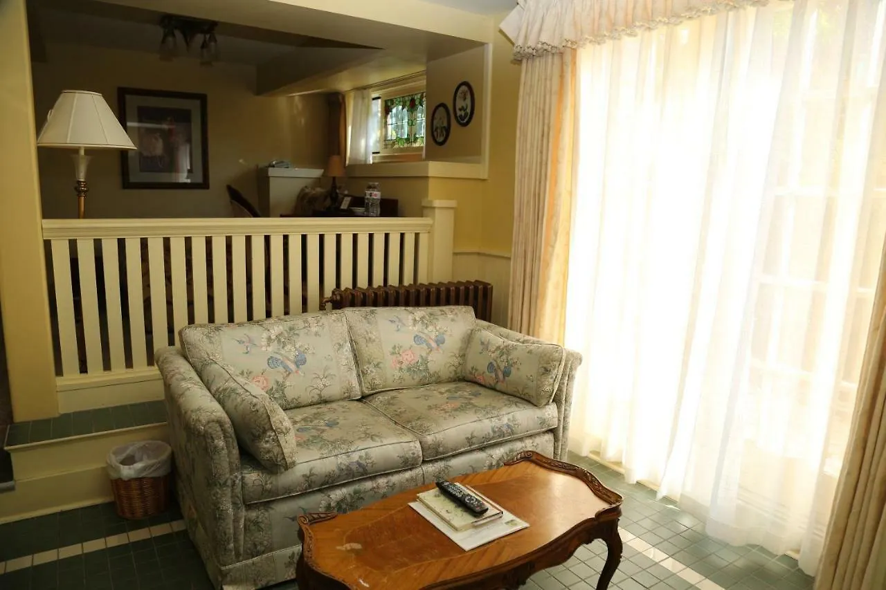 ***** Bed & Breakfast Beaconsfield Bed And Breakfast - Victoria Canada